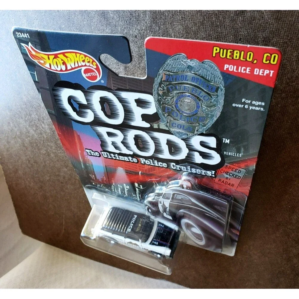 1999 Hot Wheels CHEVY NOMAD White & Black COP RODS Pueblo CO Police Dept 1:64 RR